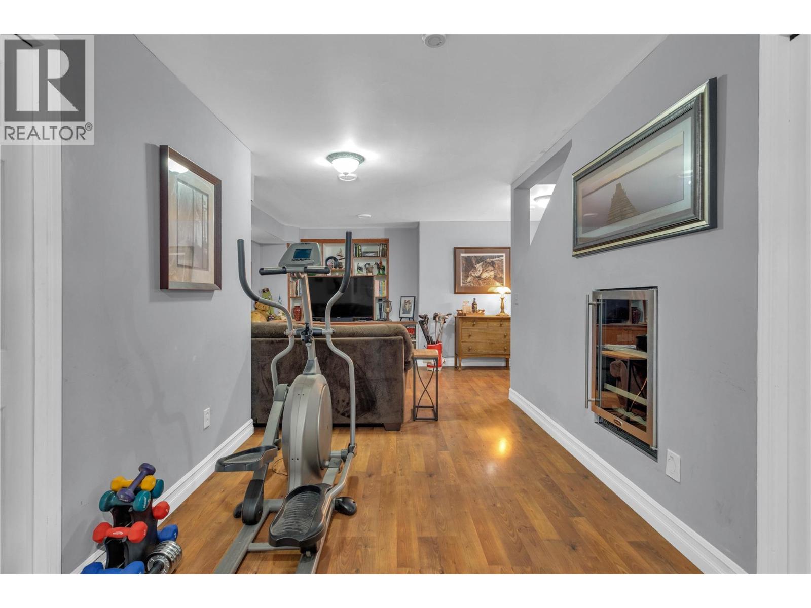  430 McCarren Avenue, Kelowna