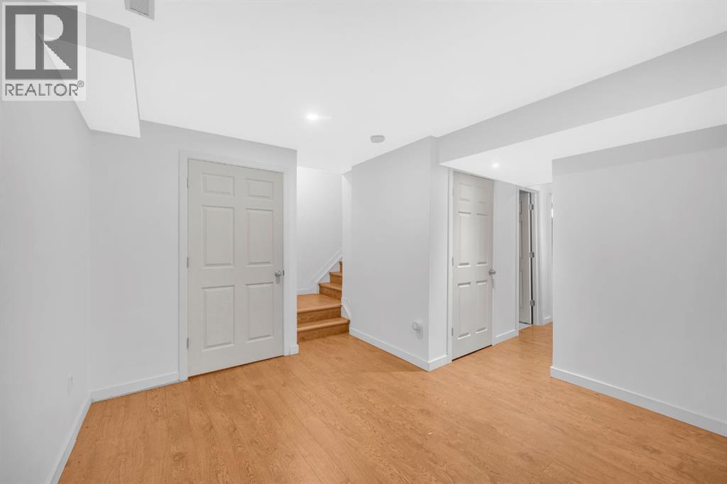 Single Family House for Sale in   Tarawood Lane NE Taradale Calgary 