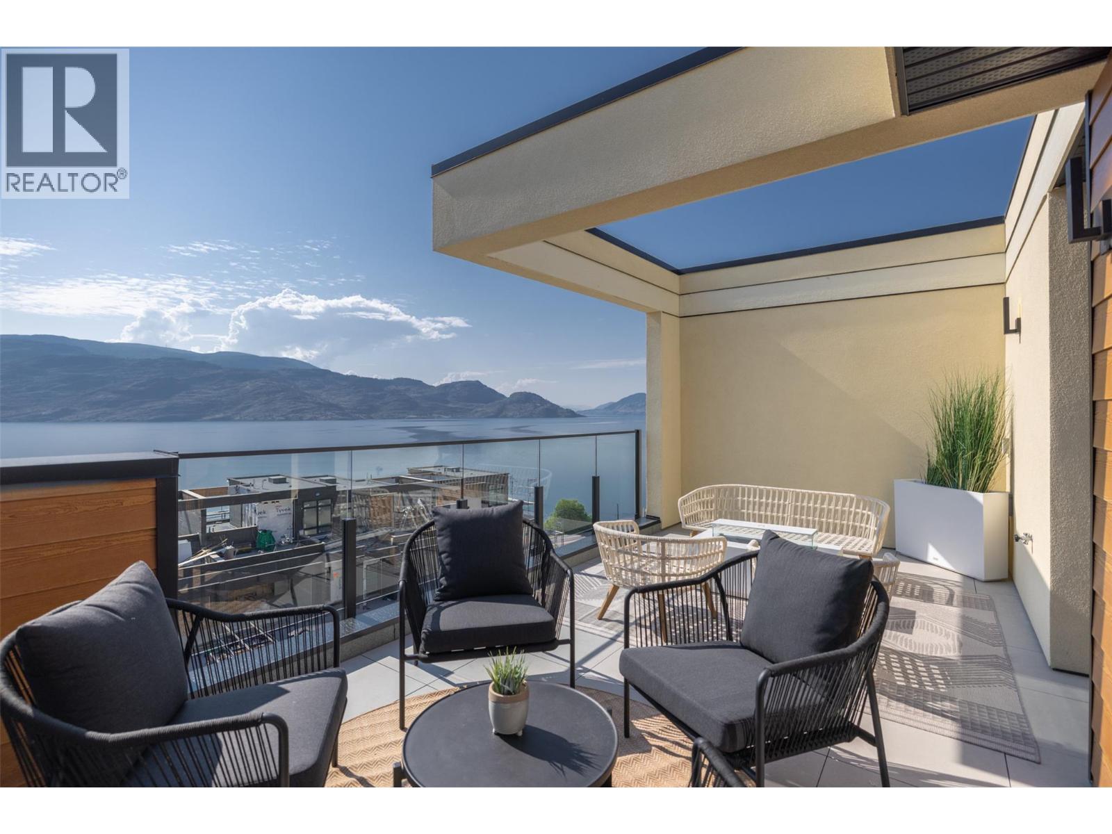  5992 Princess Street, Peachland