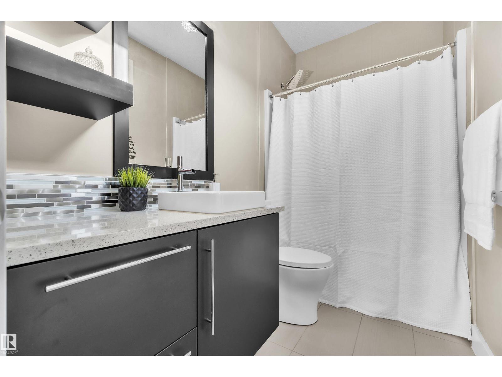 4727 WOOLSEY CM NW, Edmonton