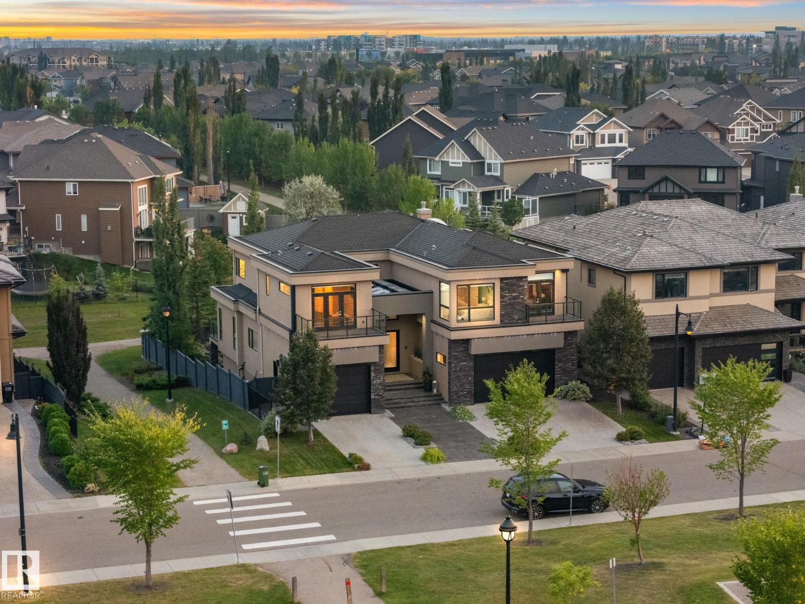 4727 WOOLSEY CM NW, Edmonton