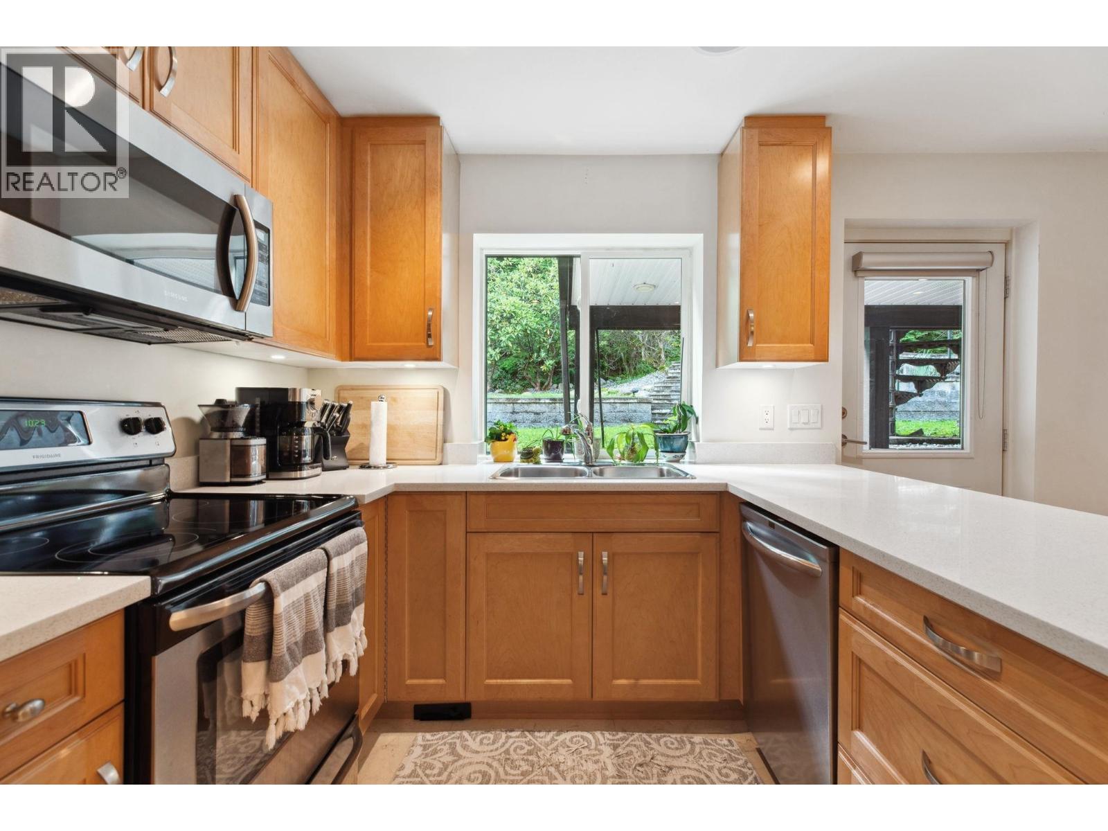 3580 MAIN AVENUE, Belcarra