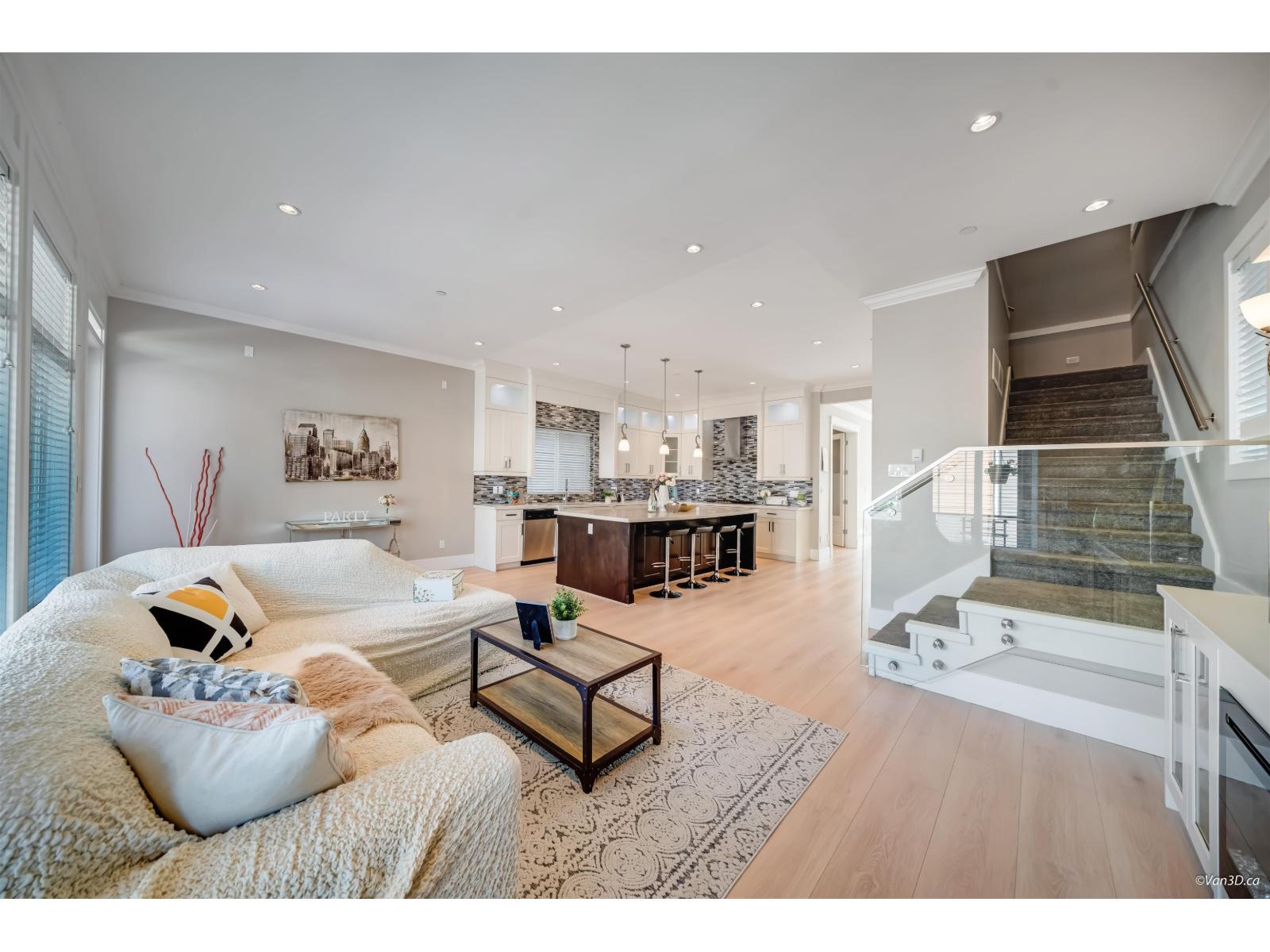 3 1426 FINLAY STREET, White Rock