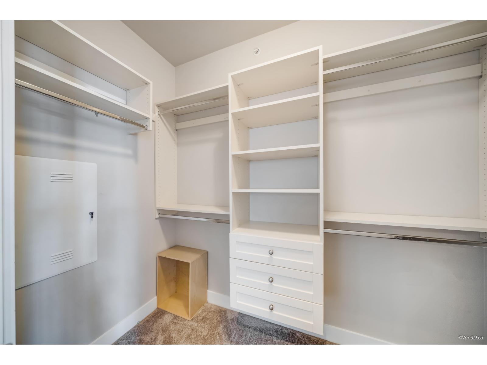 3 1426 FINLAY STREET, White Rock
