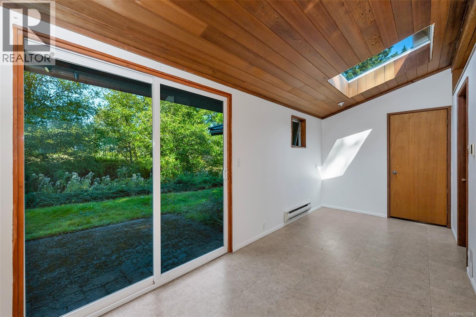 3840 Telegraph Rd, Cobble Hill