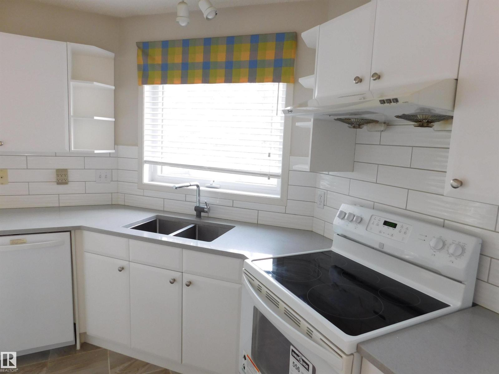 #26 1295 CARTER CREST RD NW, Edmonton