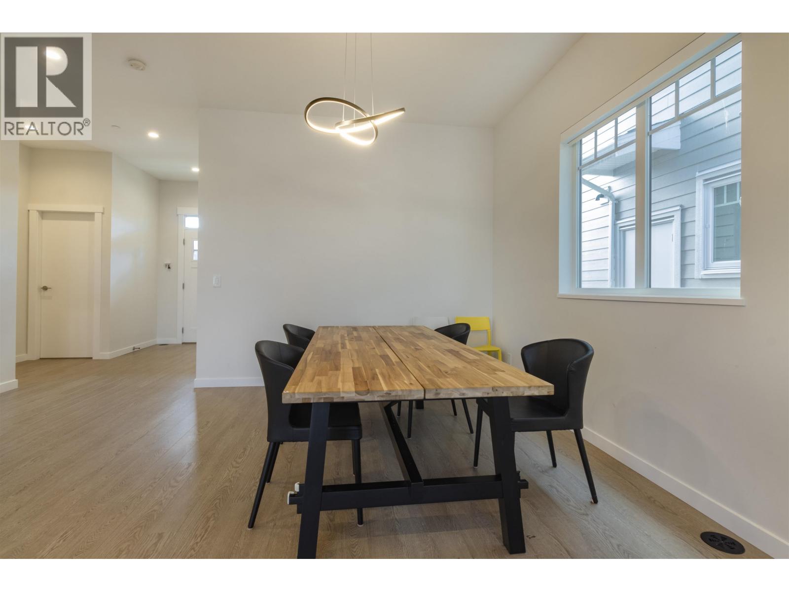 4761 HAZELNUT WAY, Tsawwassen