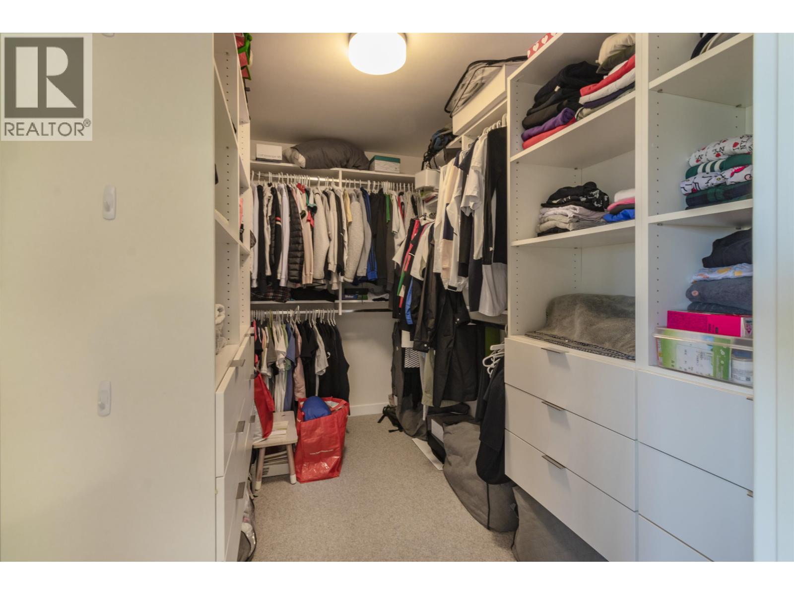 4761 HAZELNUT WAY, Tsawwassen