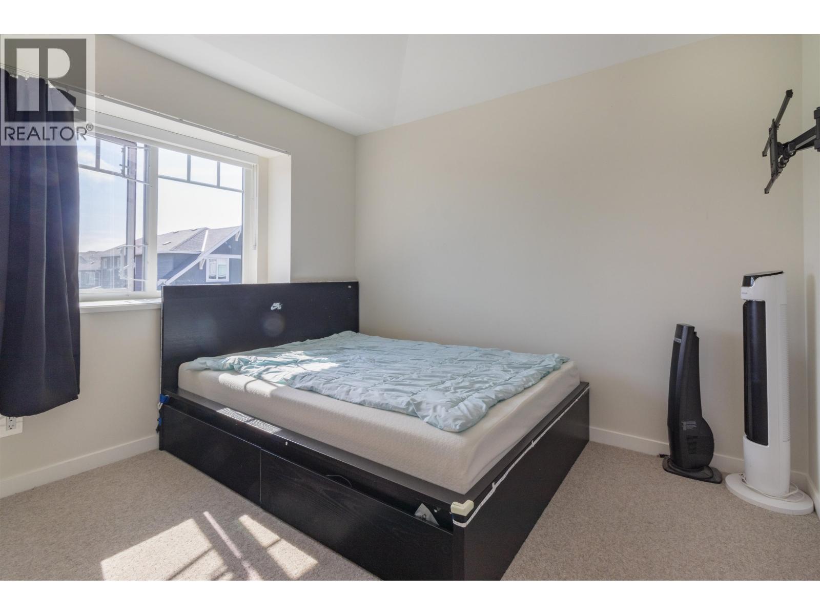 4761 HAZELNUT WAY, Tsawwassen