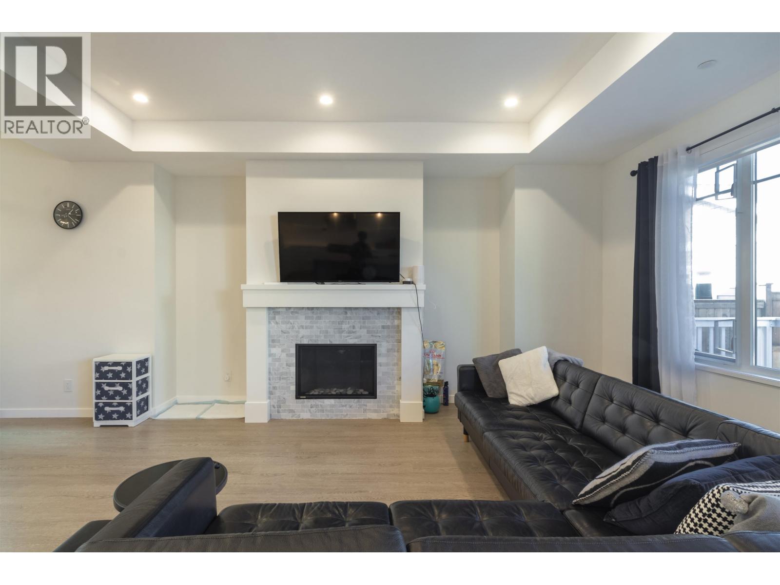 4761 HAZELNUT WAY, Tsawwassen