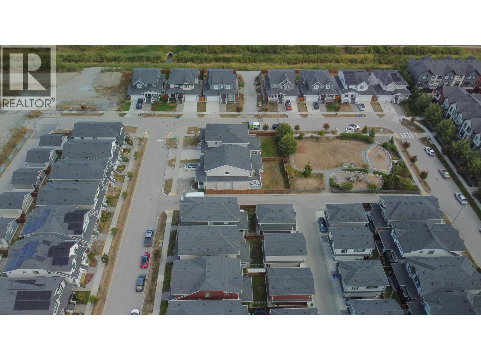 4761 HAZELNUT WAY, Tsawwassen