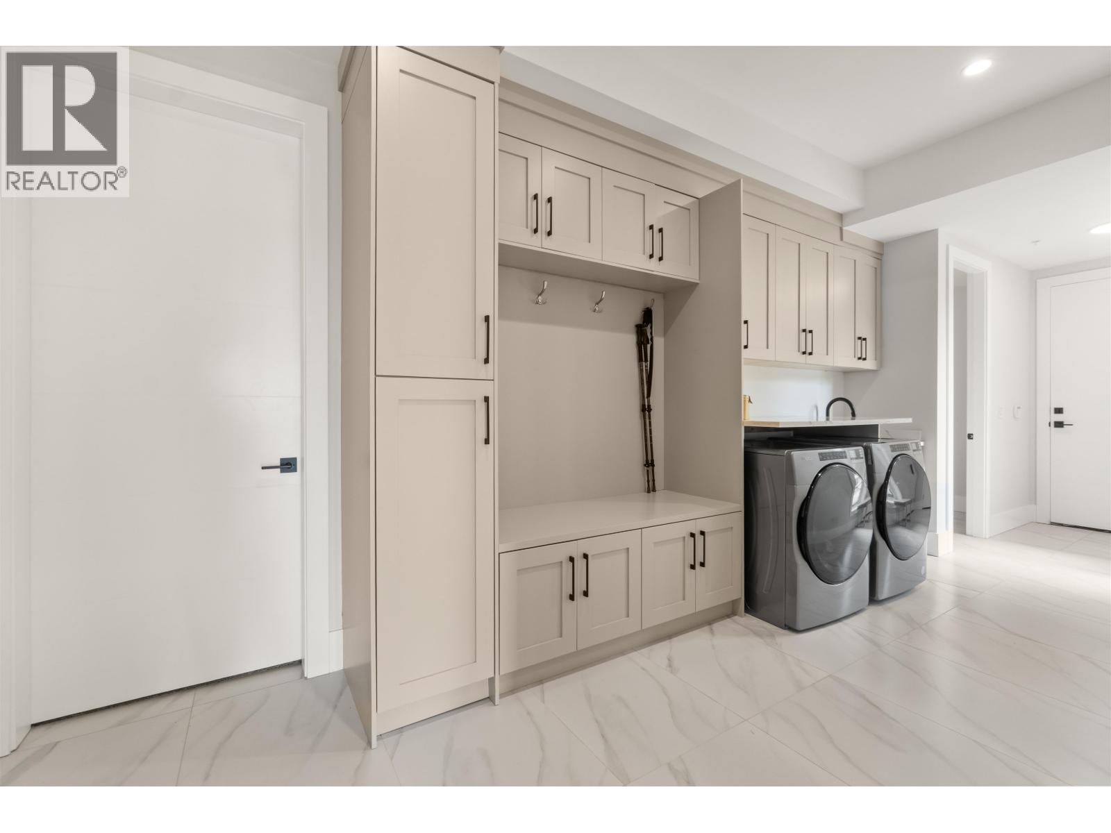 27107 RIVER ROAD, Maple Ridge