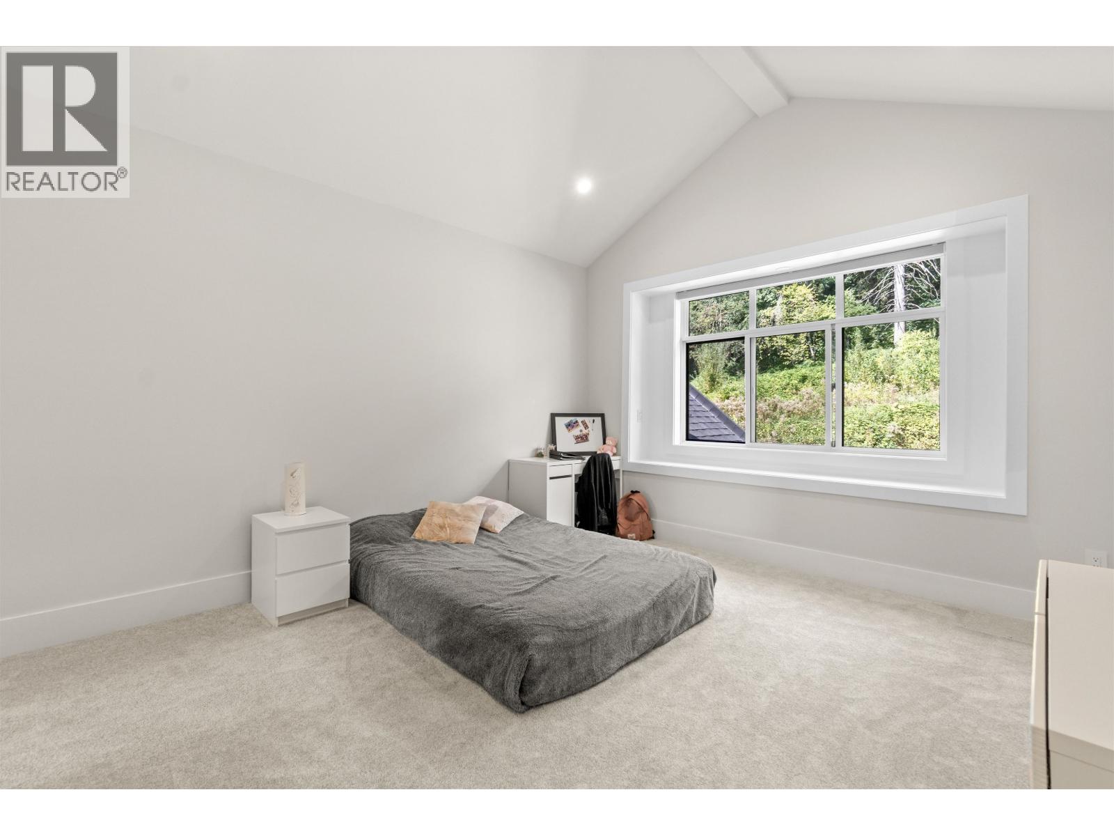 27107 RIVER ROAD, Maple Ridge