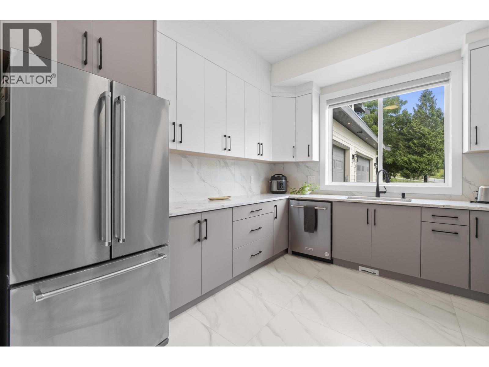 27107 RIVER ROAD, Maple Ridge