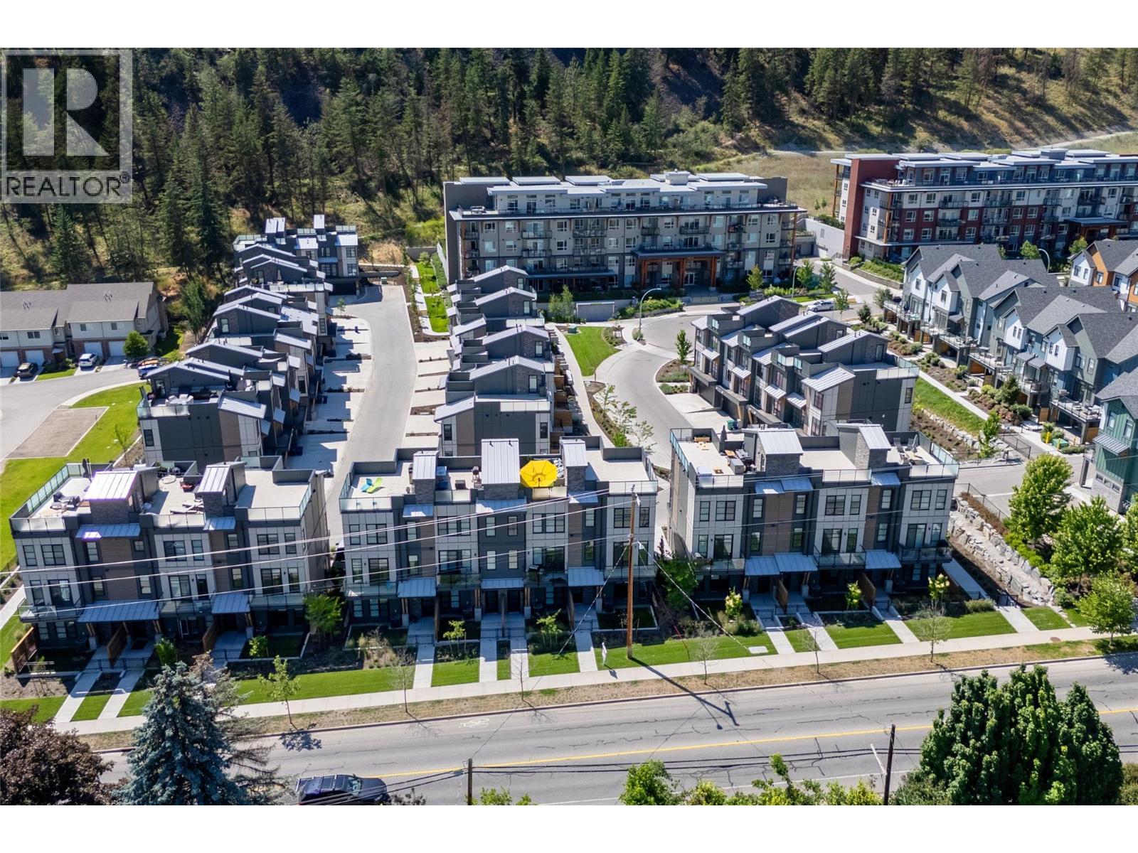 103 1455 Cara Glen Court, Kelowna