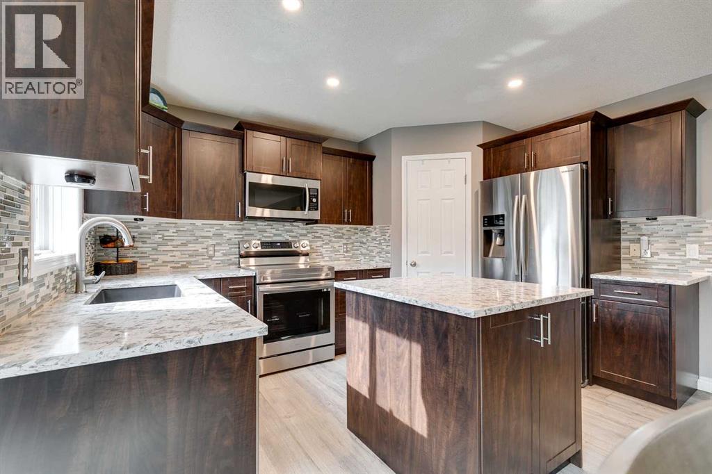 Single Family House for Sale in  Mt Assiniboine Place SE McKenzie Lake Calgary 