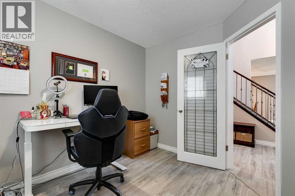 Single Family House for Sale in  Mt Assiniboine Place SE McKenzie Lake Calgary 