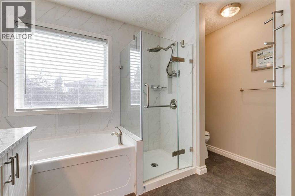 Single Family House for Sale in  Mt Assiniboine Place SE McKenzie Lake Calgary 