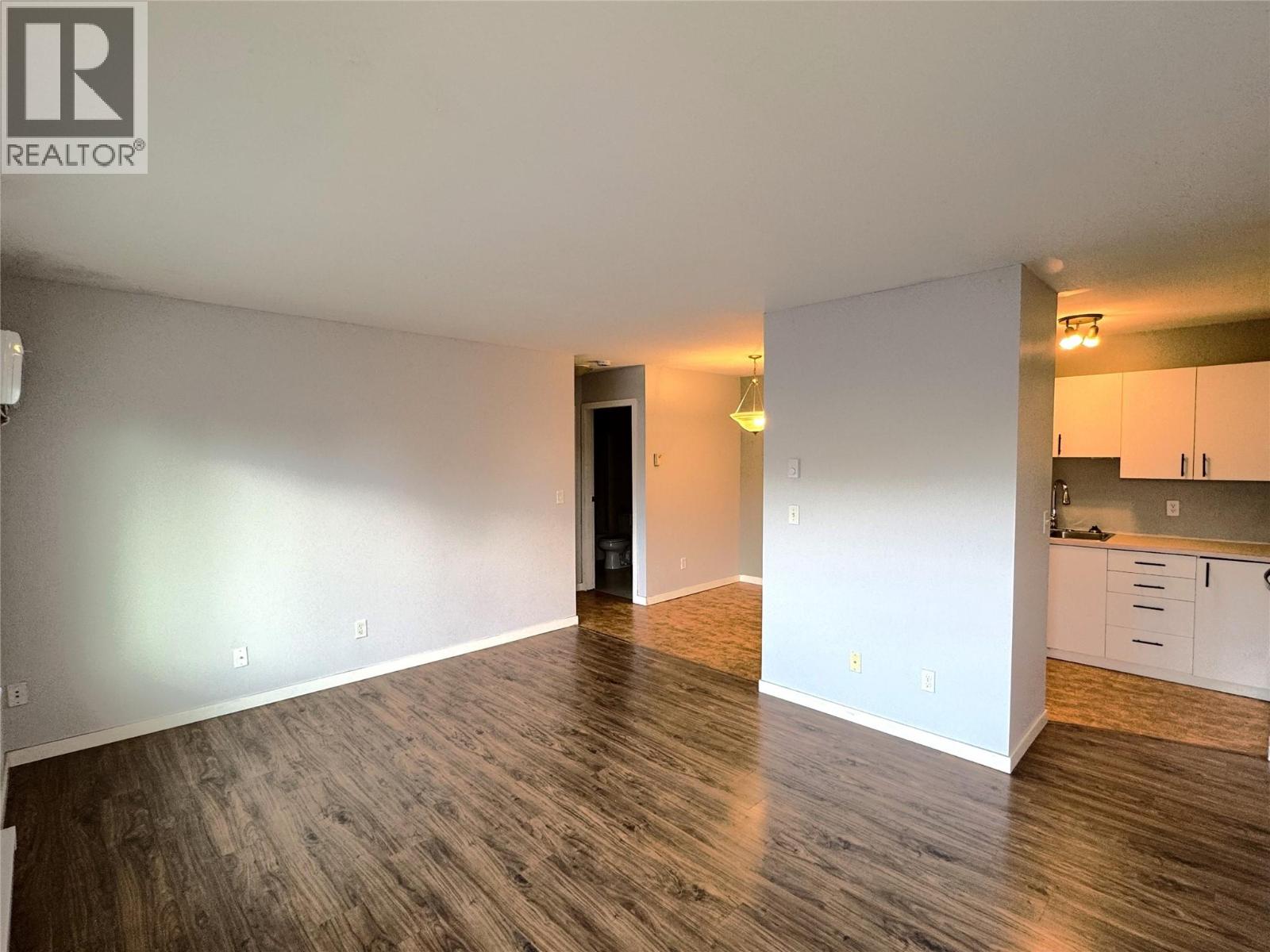 209 4305 Bellevue Drive, Vernon