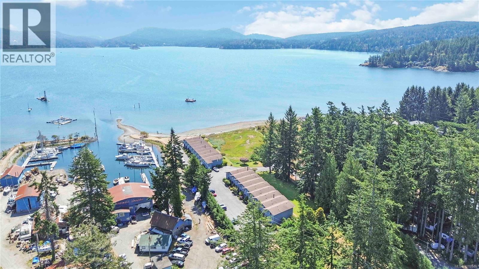 2 6110 Seabroom Road, Sooke