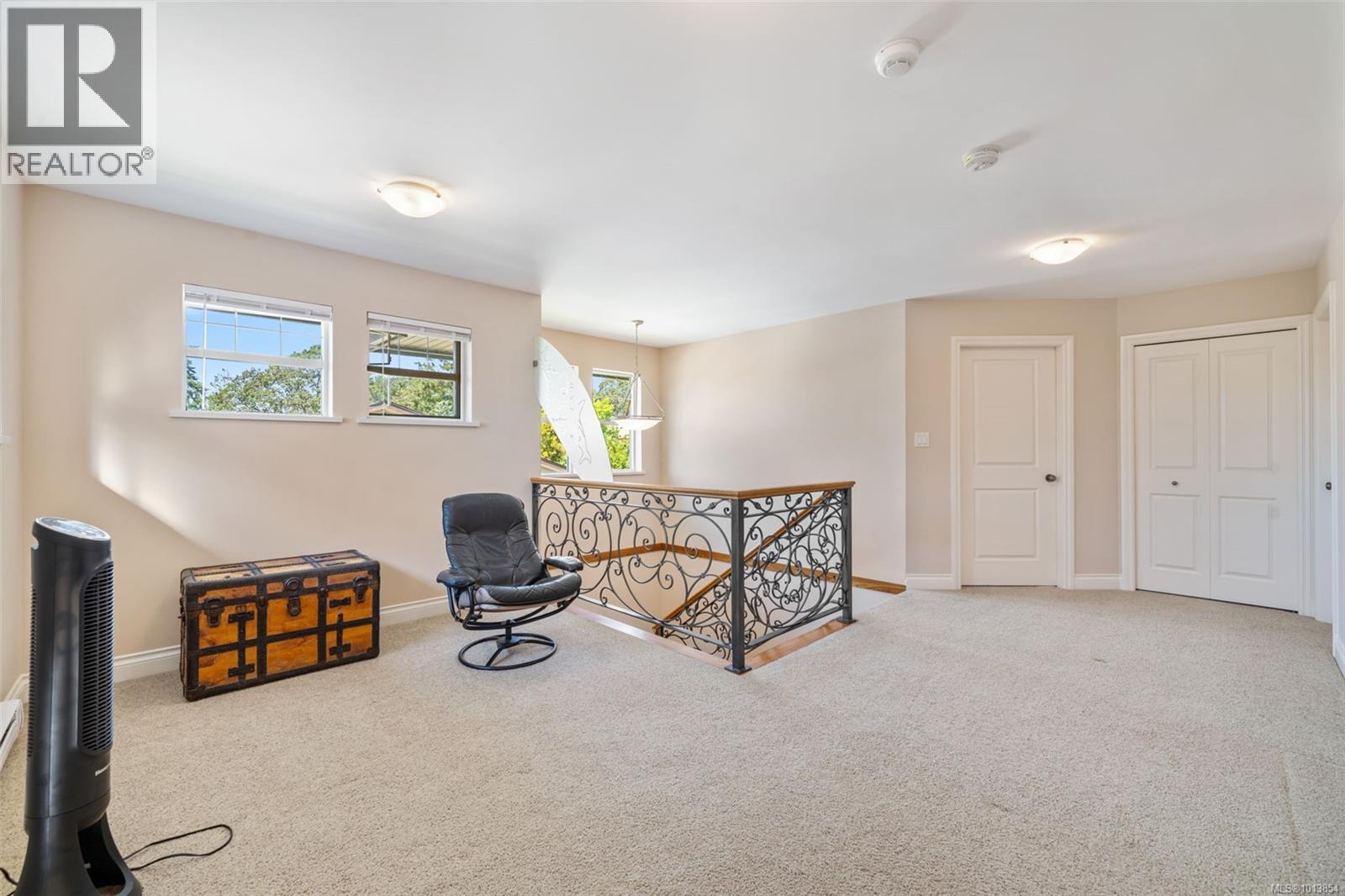  1286 Ocean View Drive, Saanich