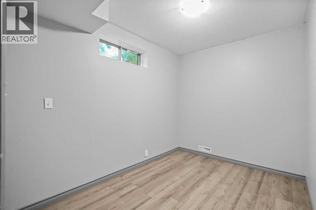 Single Family House Bungalow for Sale in  Dover Ridge Court SE Dover Calgary 