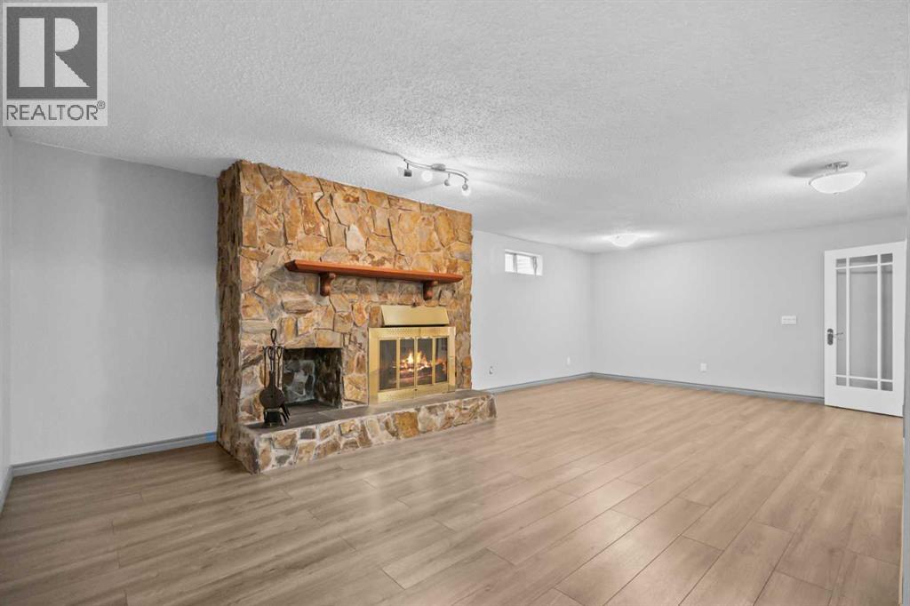 Single Family House Bungalow for Sale in  Dover Ridge Court SE Dover Calgary 