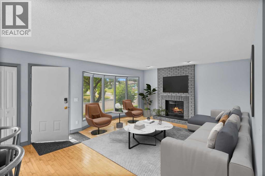 Single Family House Bungalow for Sale in  Dover Ridge Court SE Dover Calgary 