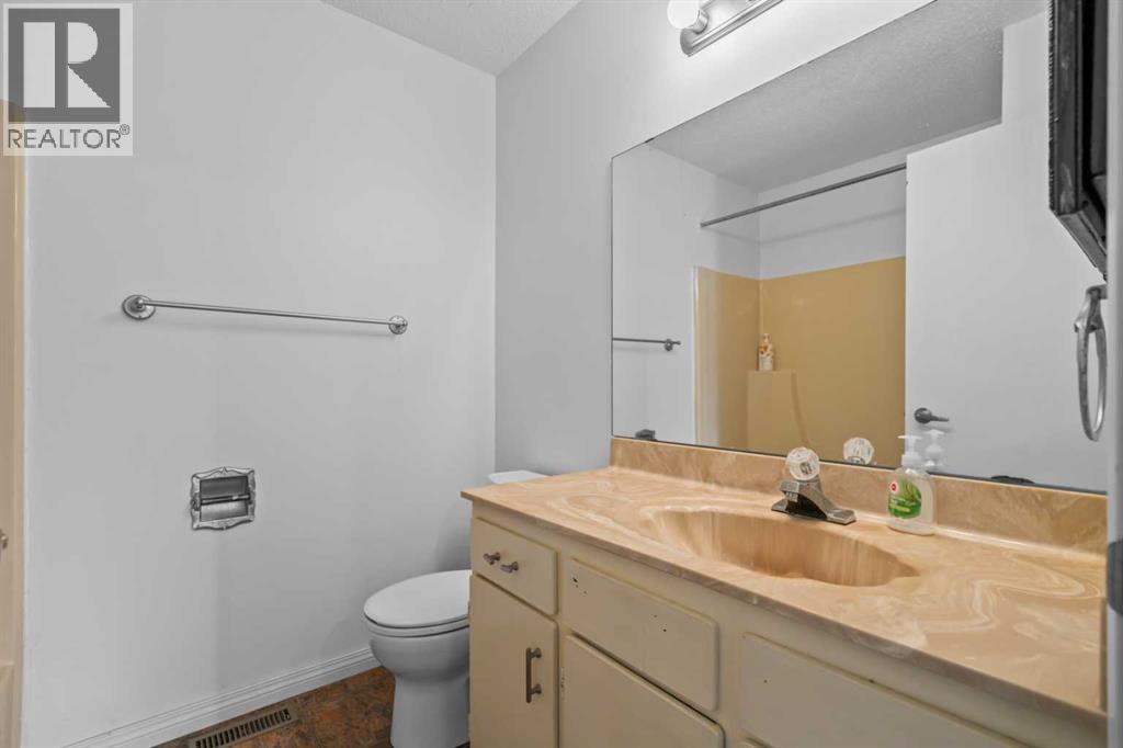 Single Family House Bungalow for Sale in  Dover Ridge Court SE Dover Calgary 