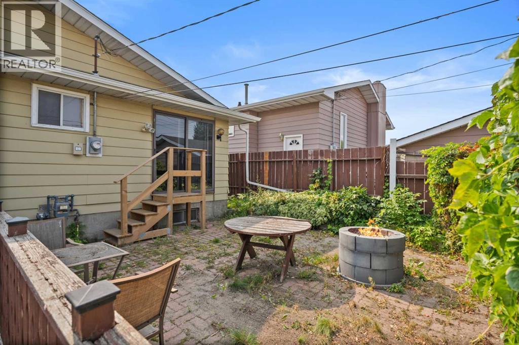 Single Family House Bungalow for Sale in  Dover Ridge Court SE Dover Calgary 