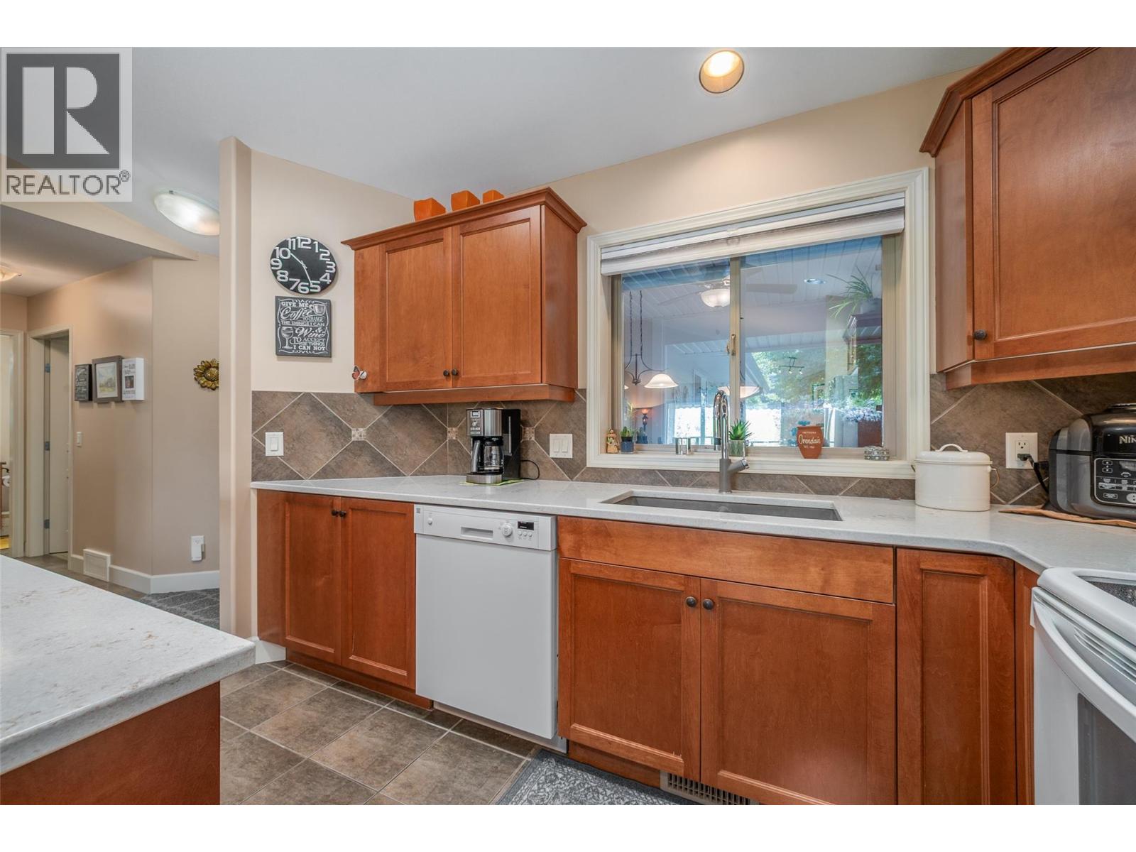  3604 Shadow Creek Drive, Kelowna