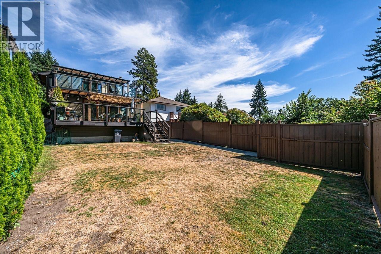 3435 ST. GEORGES AVENUE, North Vancouver