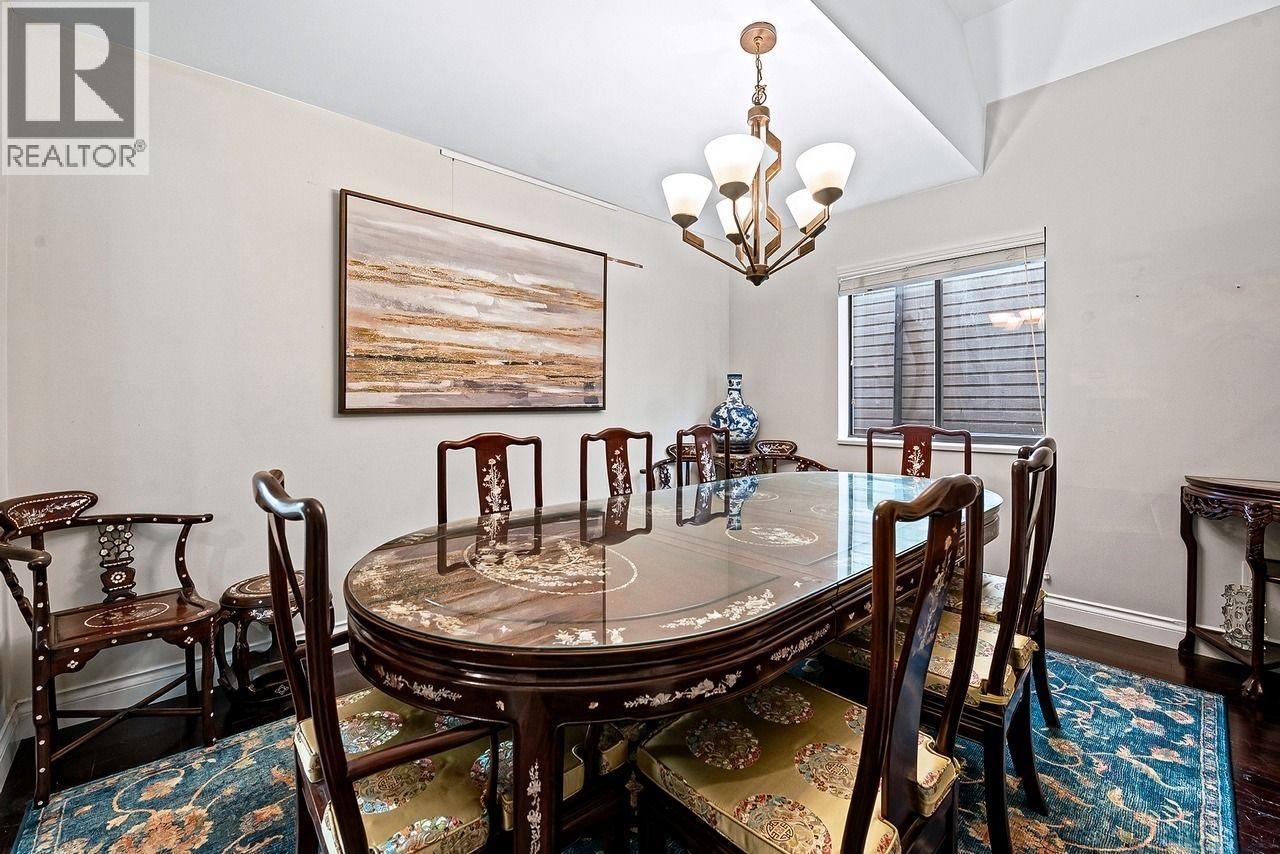 3435 ST. GEORGES AVENUE, North Vancouver