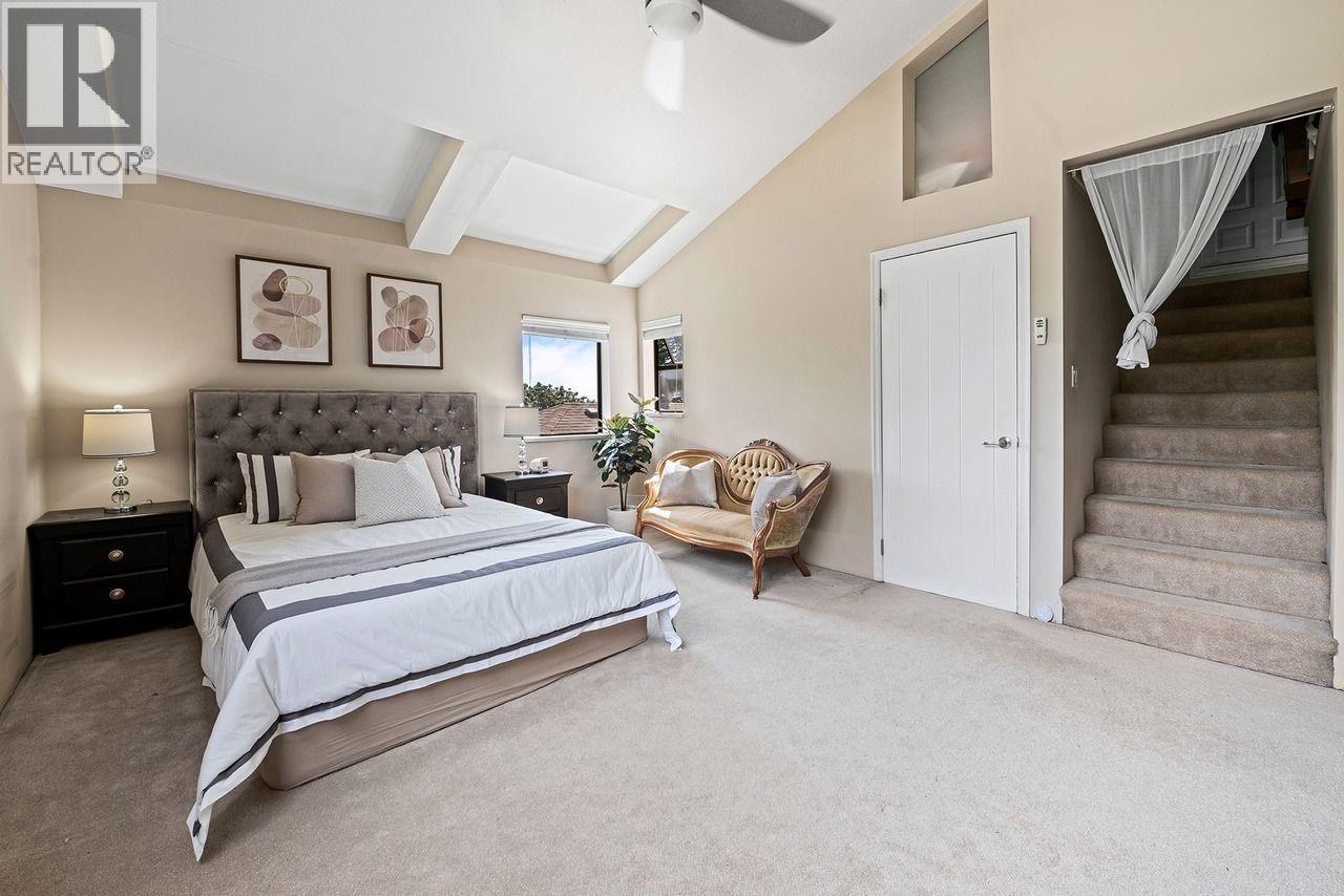 3435 ST. GEORGES AVENUE, North Vancouver