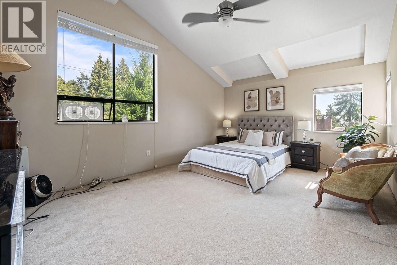 3435 ST. GEORGES AVENUE, North Vancouver