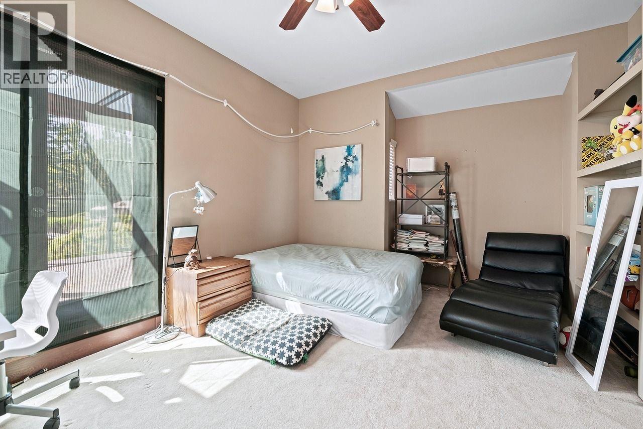 3435 ST. GEORGES AVENUE, North Vancouver