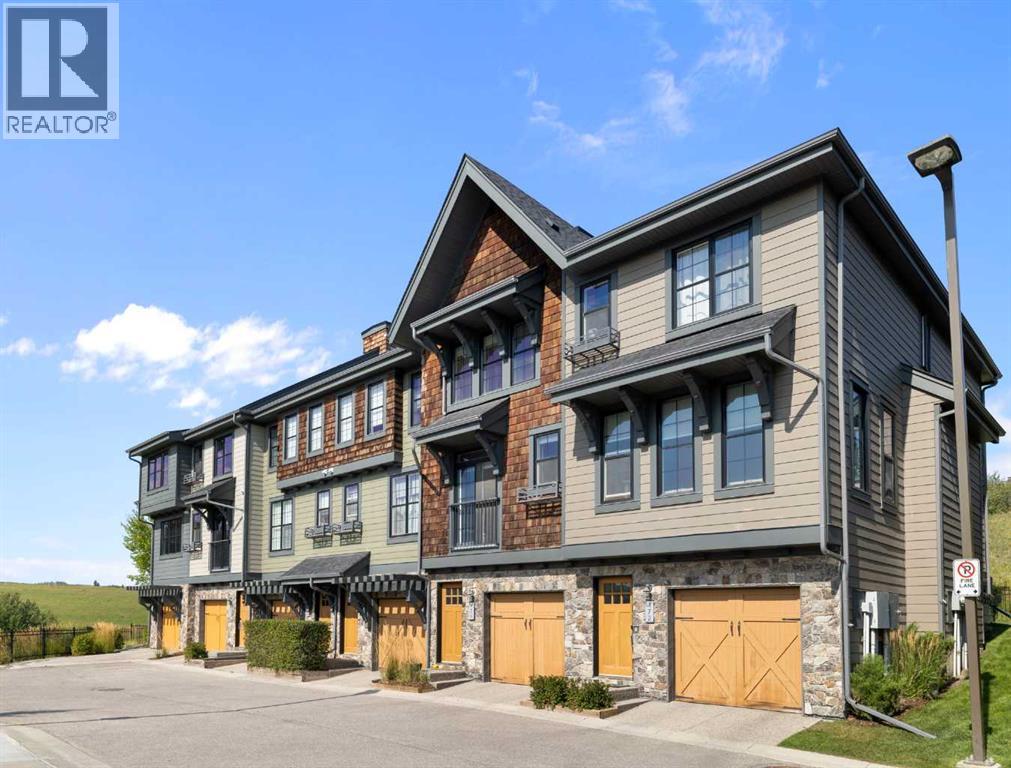 Single Family House for Sale in  Ascot Point SW Aspen Woods Calgary 