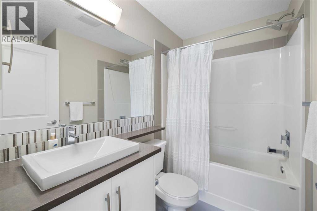 Single Family House for Sale in  Ascot Point SW Aspen Woods Calgary 