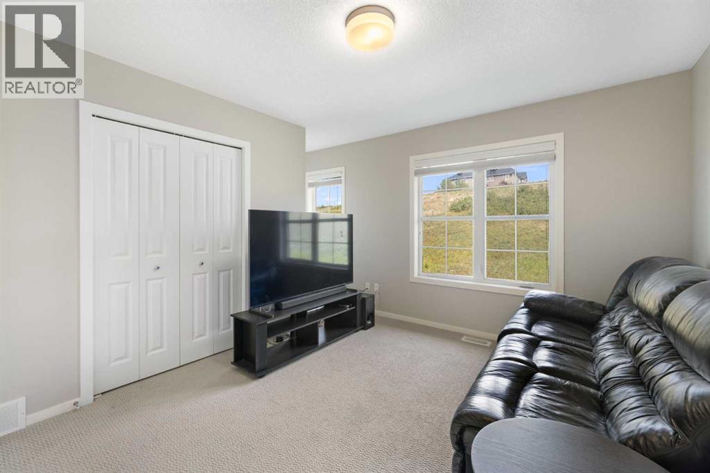 Single Family House for Sale in  Ascot Point SW Aspen Woods Calgary 