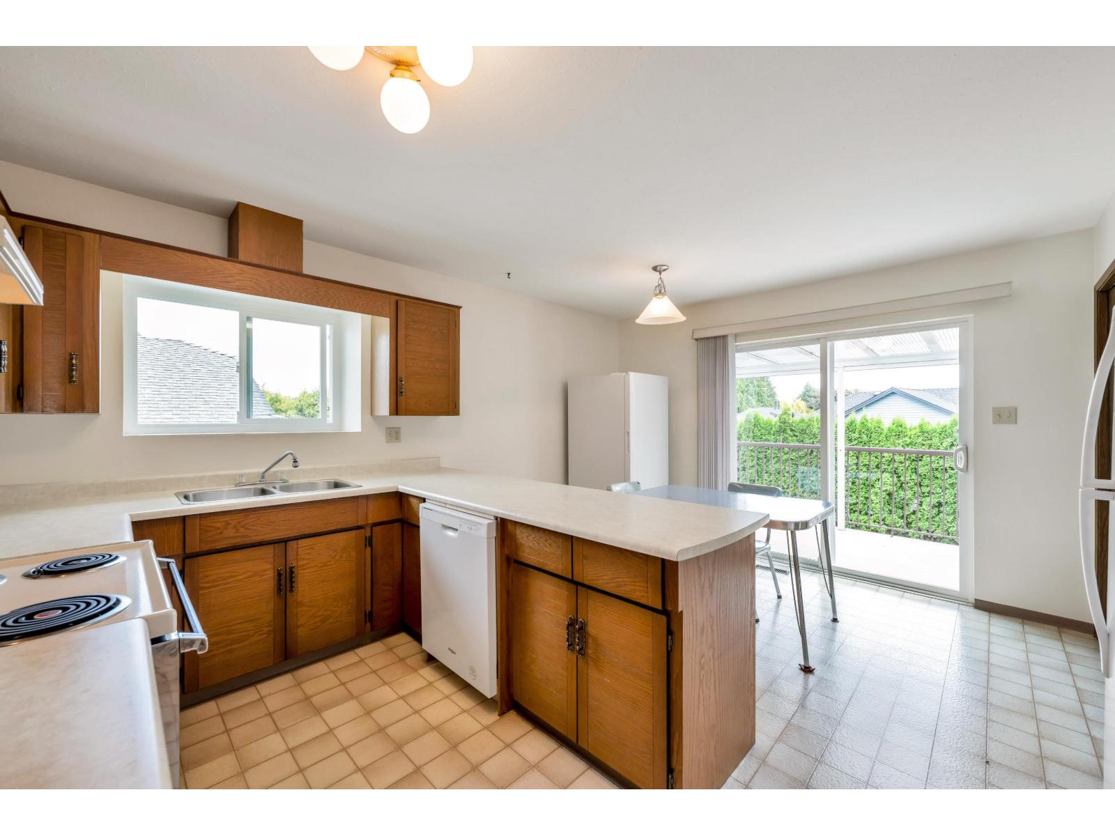 1570 161 STREET, Surrey