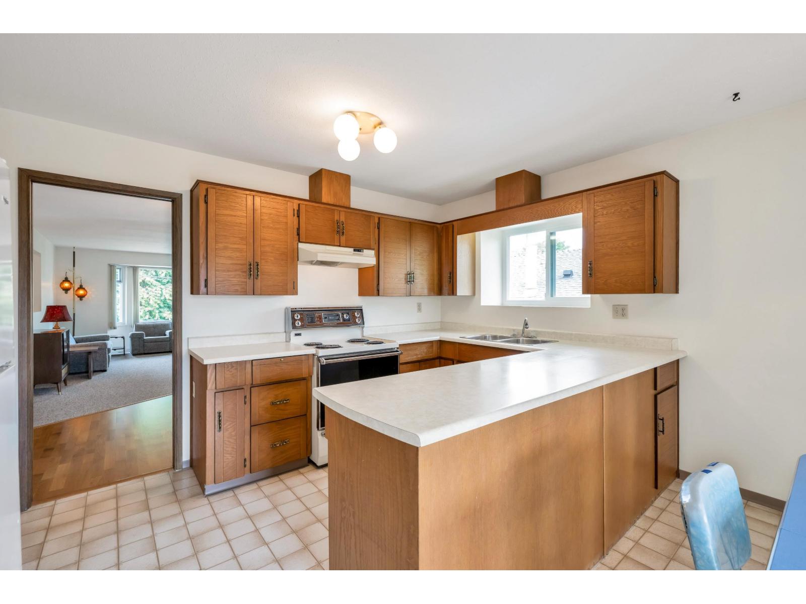 1570 161 STREET, Surrey