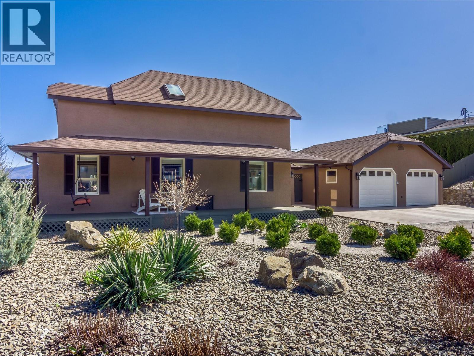6207 Whinton Crescent, Peachland