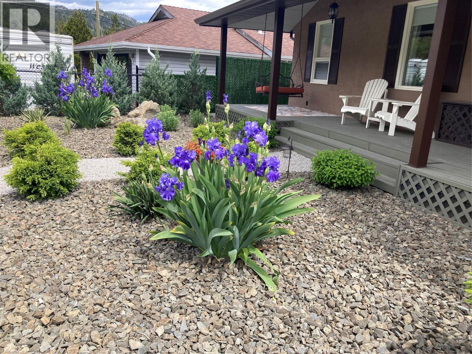 6207 Whinton Crescent, Peachland