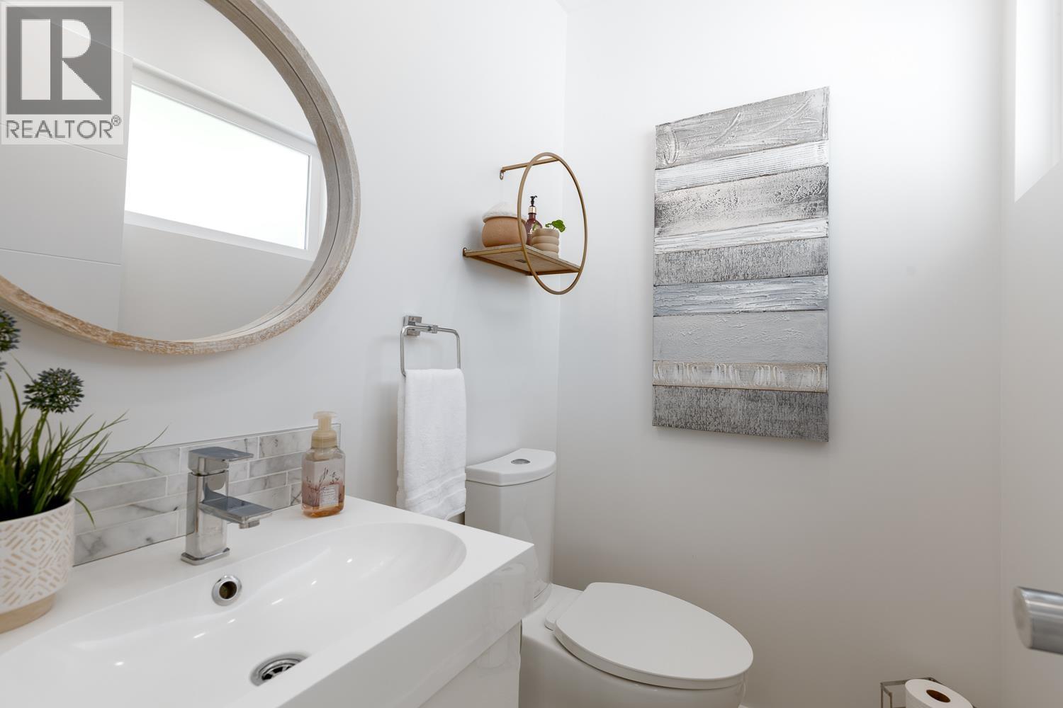 3812 GARDEN GROVE DRIVE, Burnaby