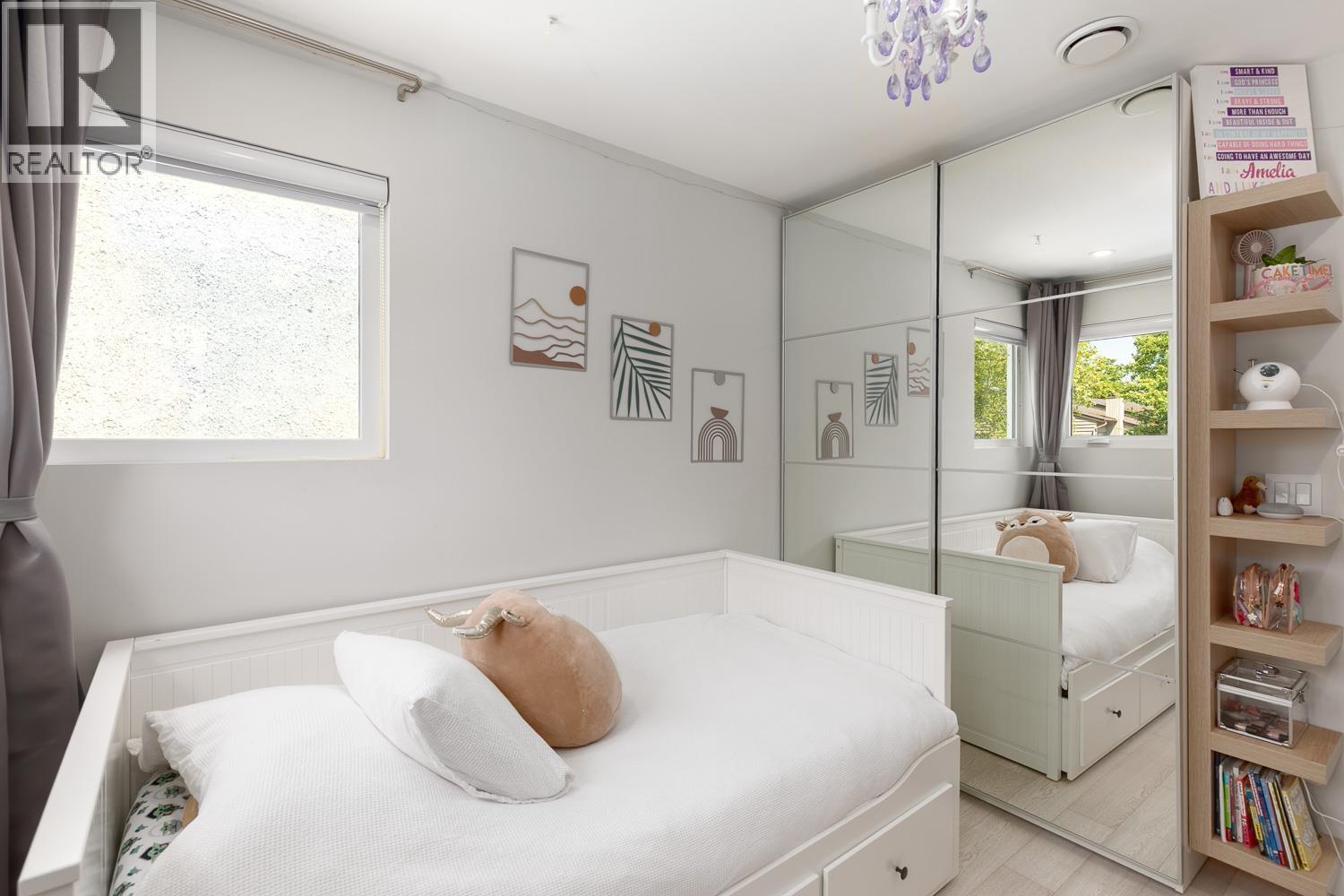 3812 GARDEN GROVE DRIVE, Burnaby
