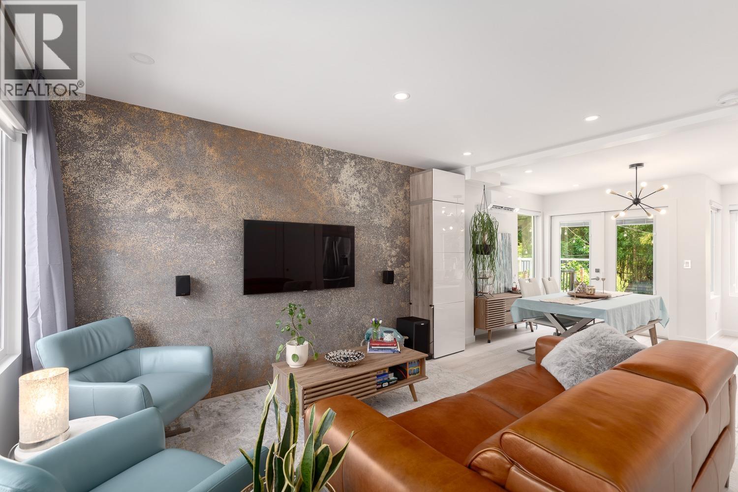 3812 GARDEN GROVE DRIVE, Burnaby