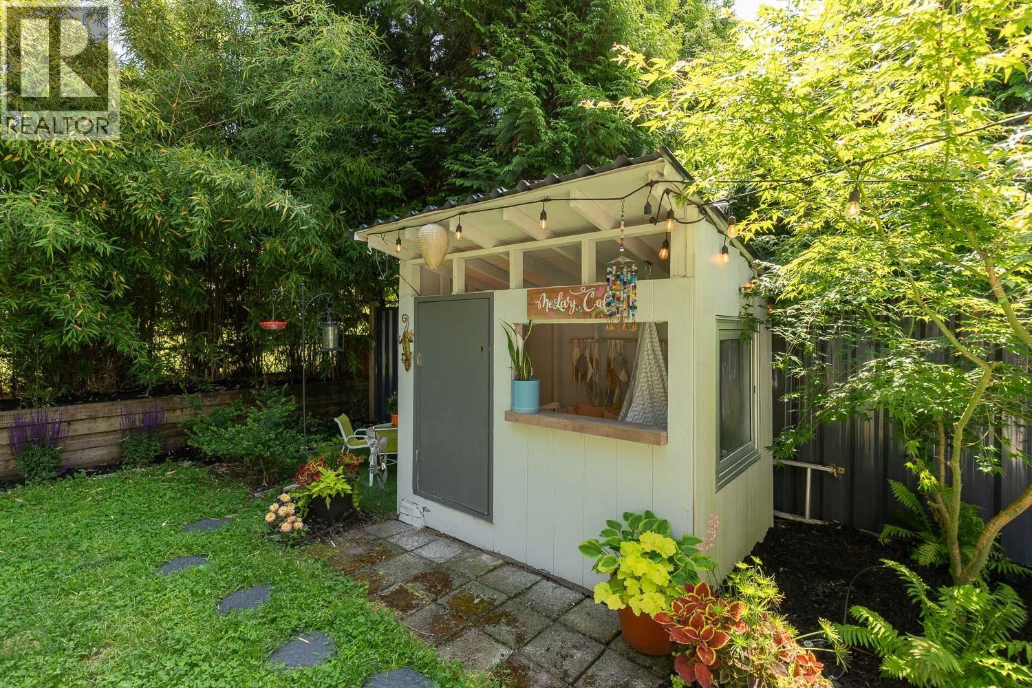 3812 GARDEN GROVE DRIVE, Burnaby
