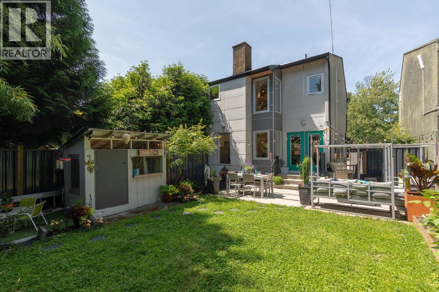 3812 GARDEN GROVE DRIVE, Burnaby