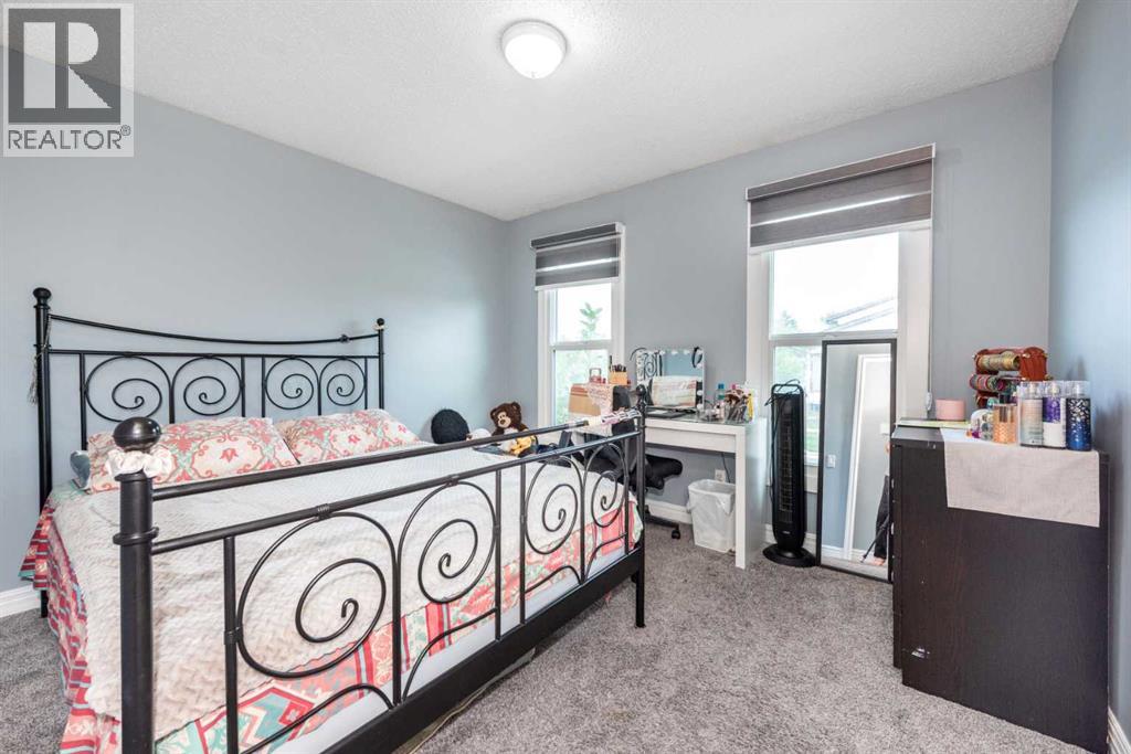 Single Family House Bi-level for Sale in  Whitehaven Road NE Whitehorn Calgary 
