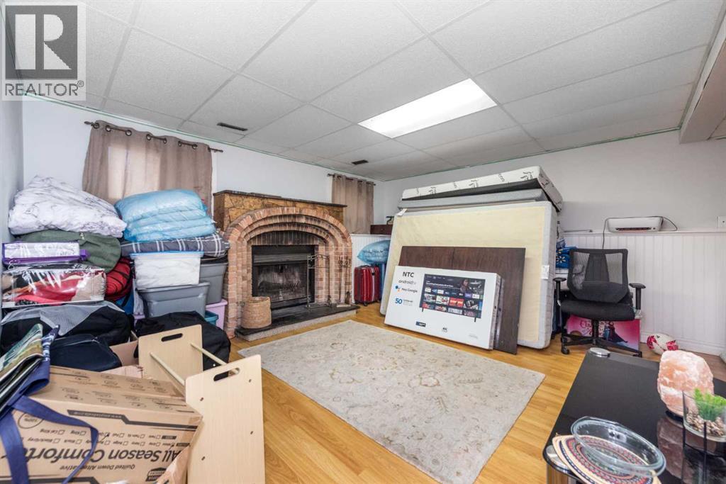 Single Family House Bi-level for Sale in  Whitehaven Road NE Whitehorn Calgary 
